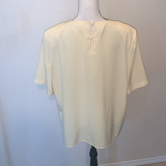 Laura Scott Vintage Yellow Embroidered floral beaded short sleeve blouse - Picture 5 of 7